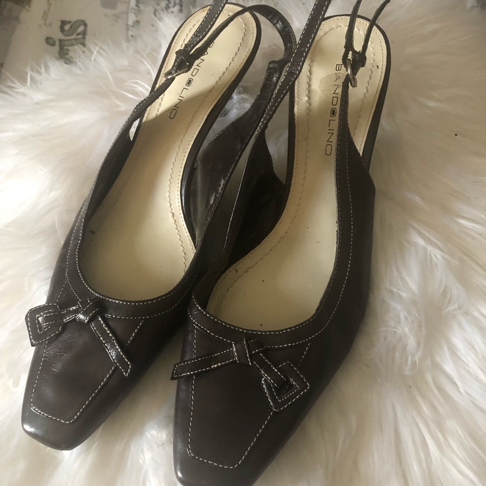 Women’s shoes…2 1/2 inch heels.